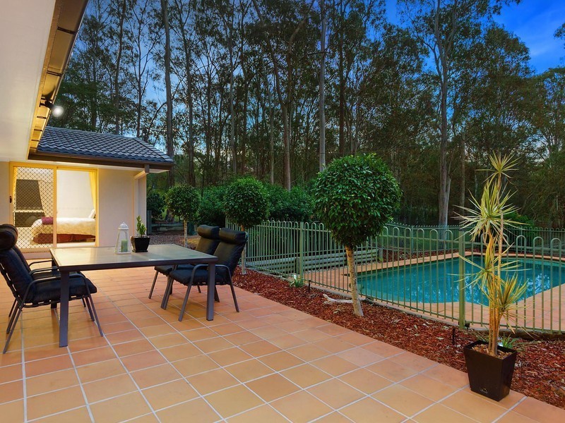 74 Herron Road, Pullenvale QLD 4069