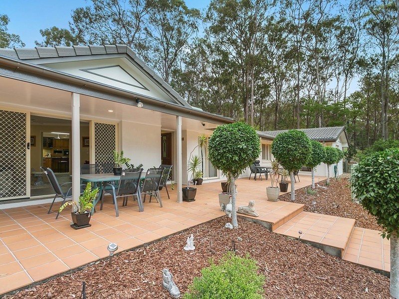 74 Herron Road, Pullenvale QLD 4069