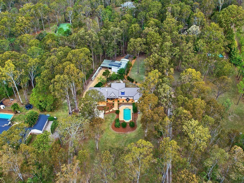 74 Herron Road, Pullenvale QLD 4069