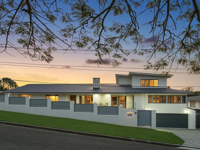 15 Castile Street, Indooroopilly QLD 4068