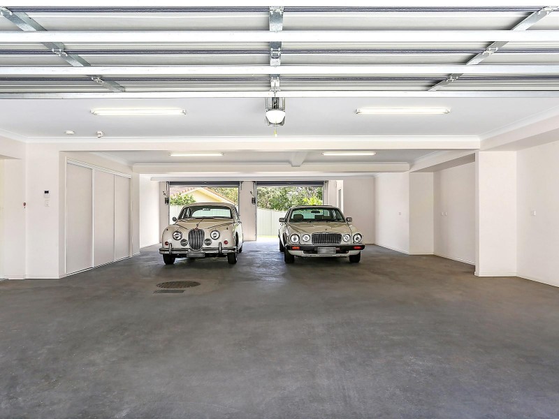 15 Castile Street, Indooroopilly QLD 4068