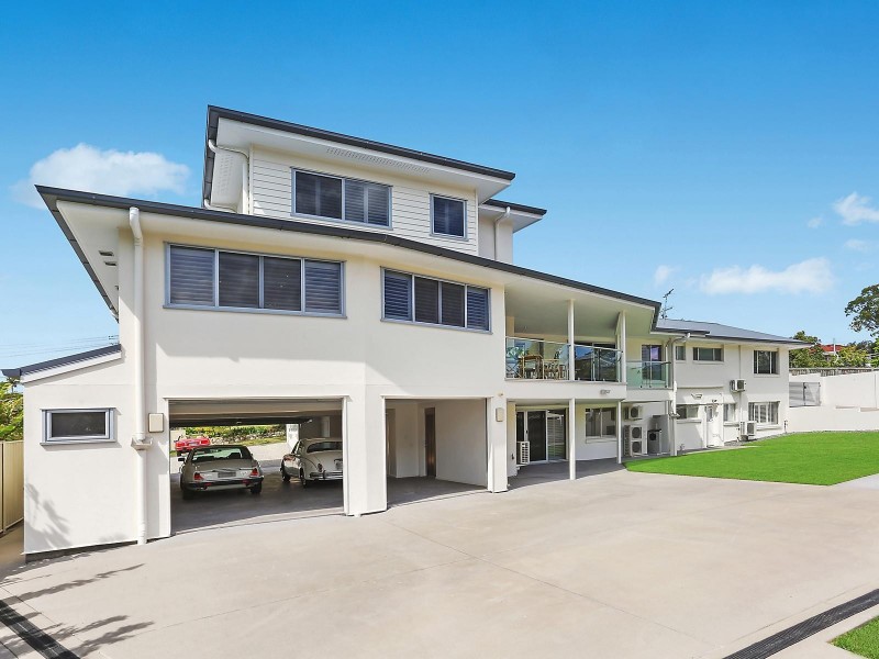 15 Castile Street, Indooroopilly QLD 4068