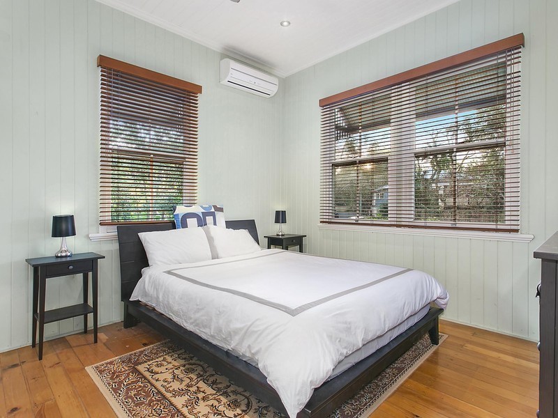 11 Vera Street, Toowong QLD 4066