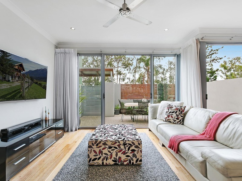 8/8 Wool Street, Toowong QLD 4066