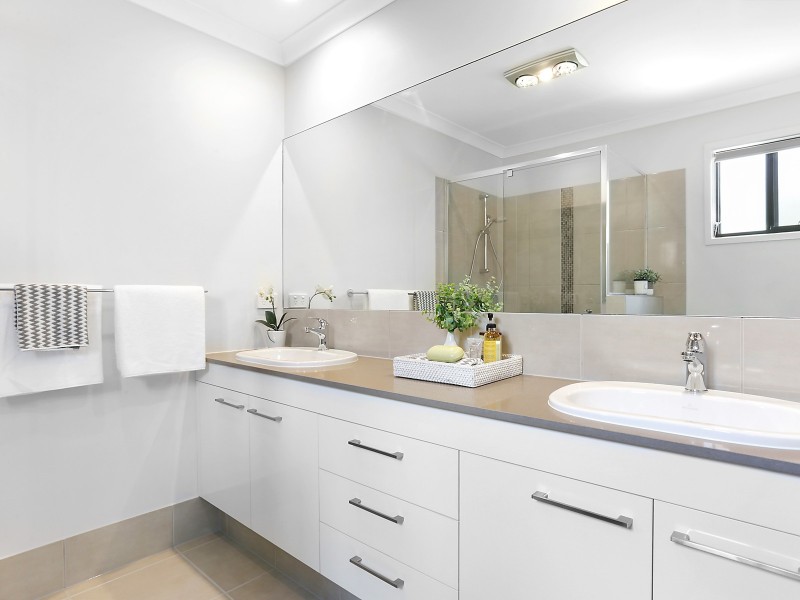 47 Chapel Hill Road, Chapel Hill QLD 4069