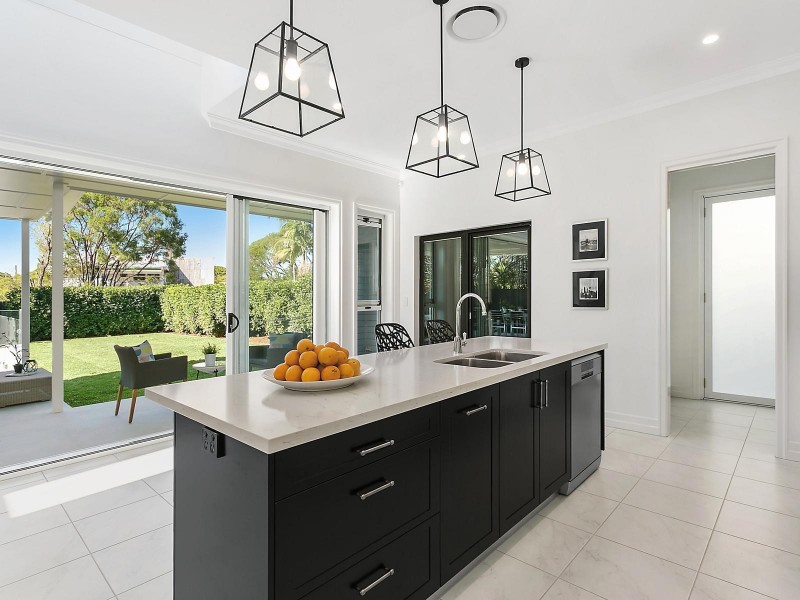 7 Dora Street, Hendra QLD 4011