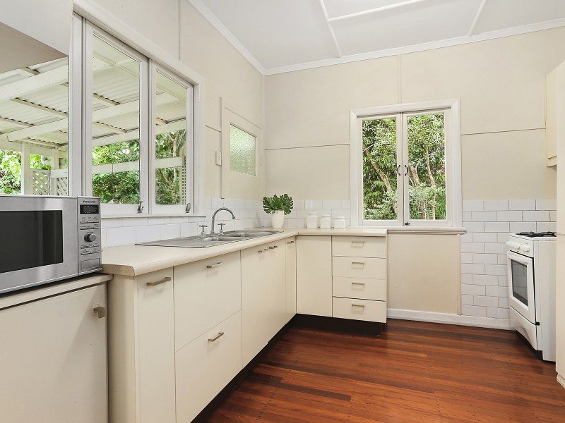 1005 Waterworks Road, The Gap QLD 4061