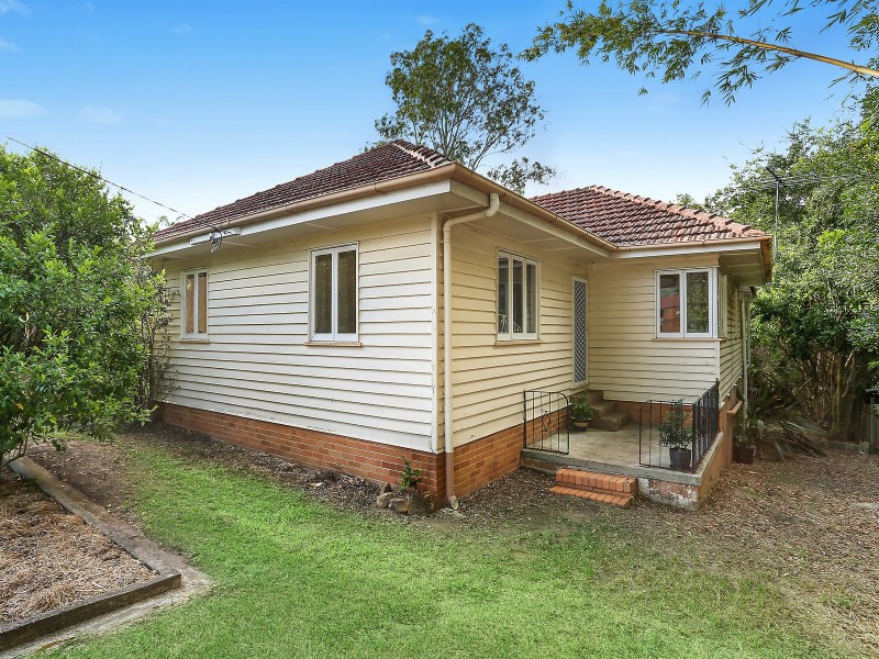 1005 Waterworks Road, The Gap QLD 4061