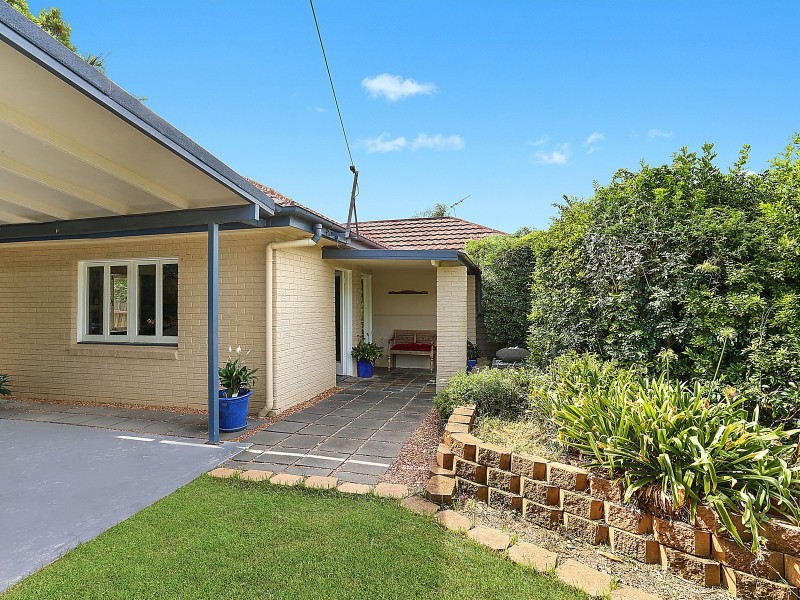 999 Waterworks Road, The Gap QLD 4061
