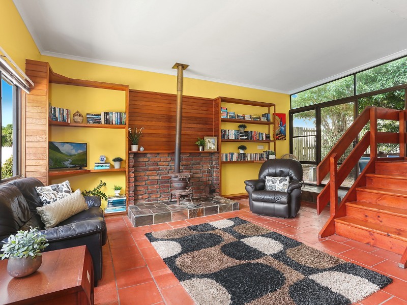 999 Waterworks Road, The Gap QLD 4061