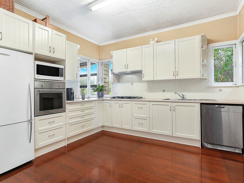 999 Waterworks Road, The Gap QLD 4061