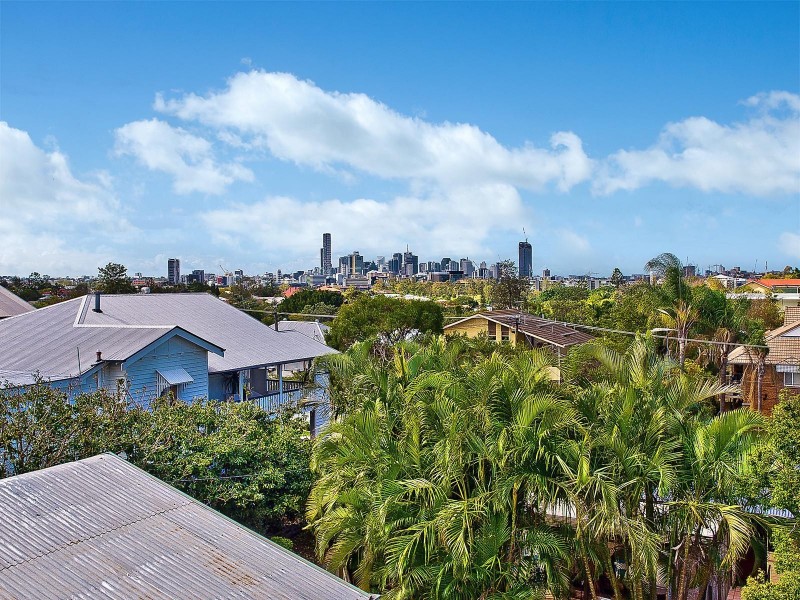 8 Norwood Street, Toowong QLD 4066