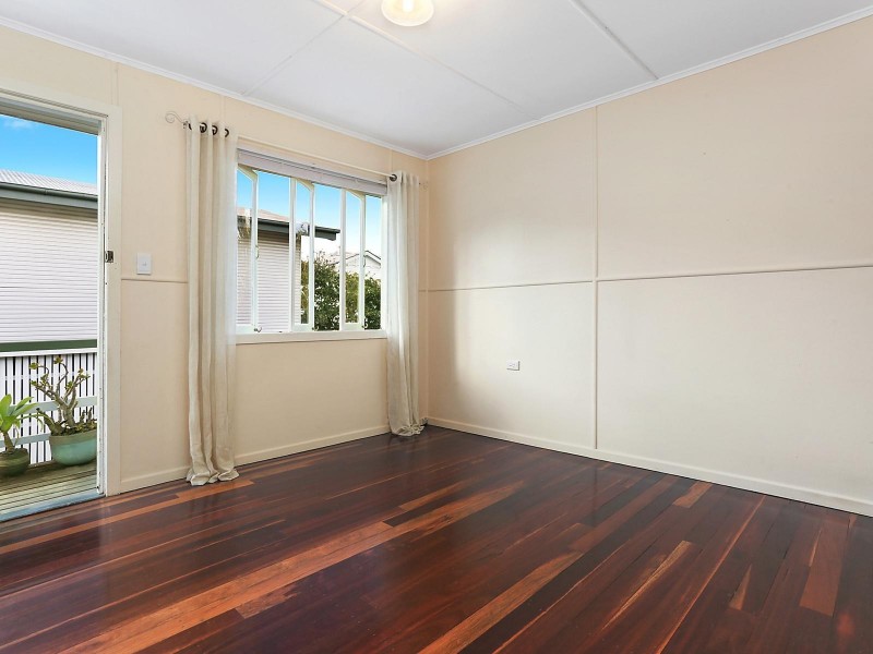 8 Norwood Street, Toowong QLD 4066