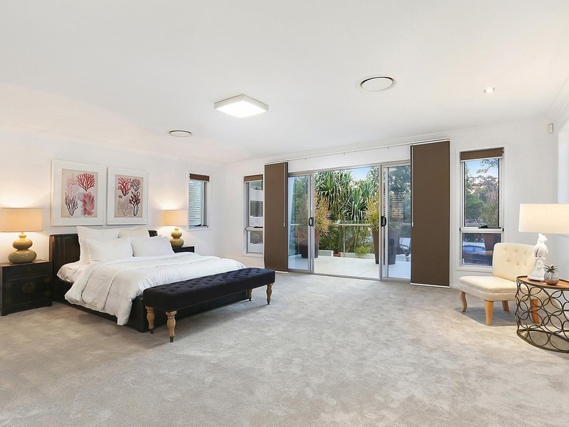 153 Taringa Parade, Indooroopilly QLD 4068