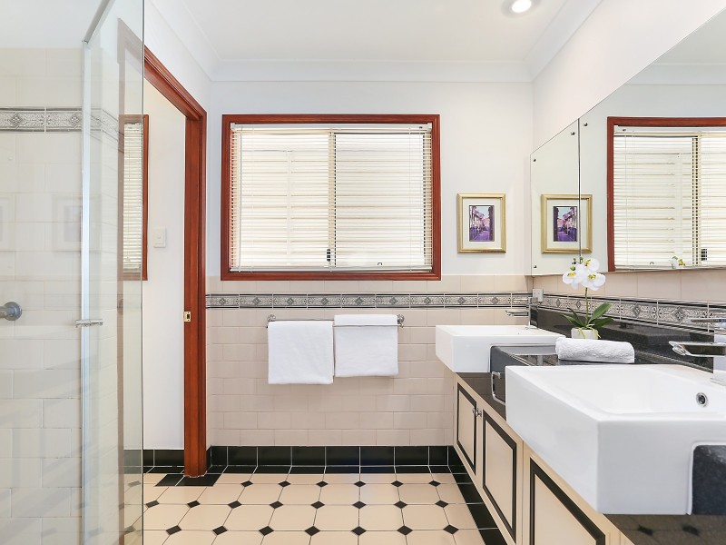 3 Bracknell Place, Ashgrove QLD 4060