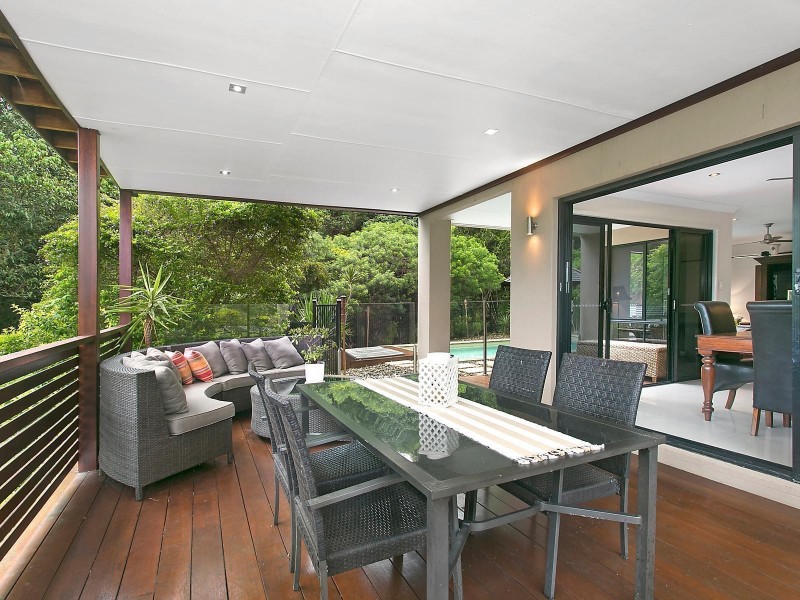 14 Summit Place, Mount Ommaney QLD 4074