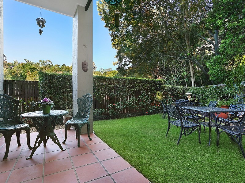 9A Vera Street, Toowong QLD 4066