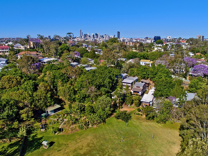 9A Vera Street, Toowong QLD 4066