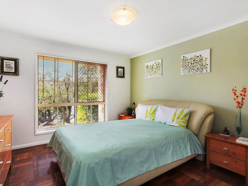 21 Van Dyke Crescent, Mcdowall QLD 4053