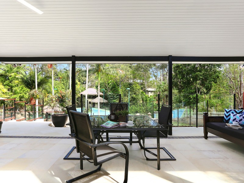 7 Kirkdale Road, Chapel Hill QLD 4069