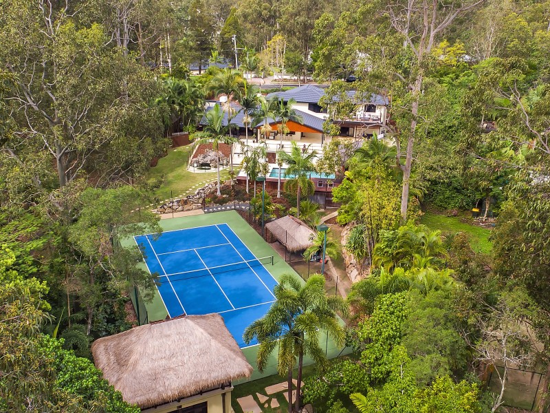 7 Kirkdale Road, Chapel Hill QLD 4069