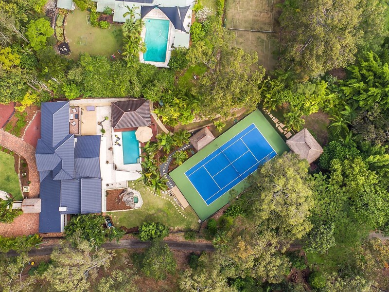 7 Kirkdale Road, Chapel Hill QLD 4069