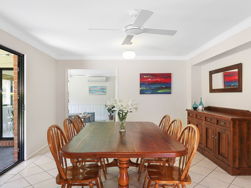 88 Kirralee Crescent, Upper Kedron QLD 4055