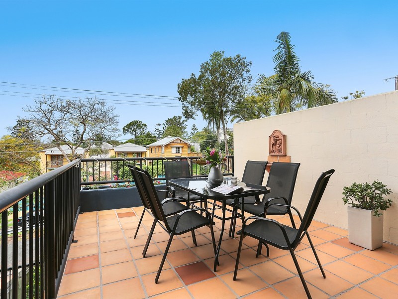 42B Rennie Street, Indooroopilly QLD 4068