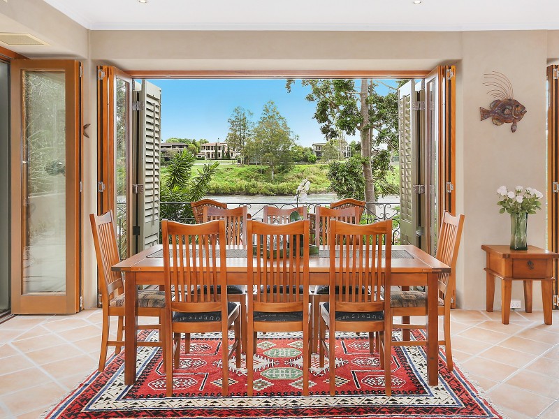 11 Joseph Street, Sherwood QLD 4075