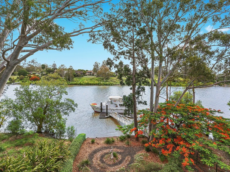 11 Joseph Street, Sherwood QLD 4075