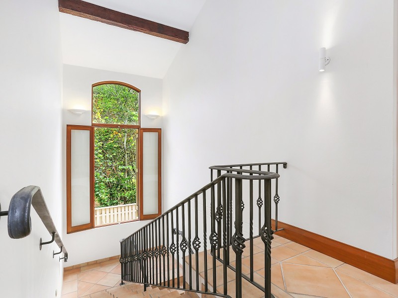 11 Joseph Street, Sherwood QLD 4075