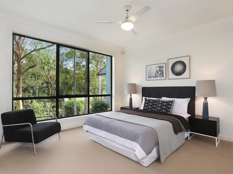 129 Central Avenue, St Lucia QLD 4067