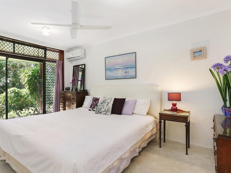 155 Mount Ommaney Drive, Jindalee QLD 4074