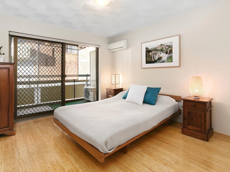 2/48 Miskin Street, Toowong QLD 4066