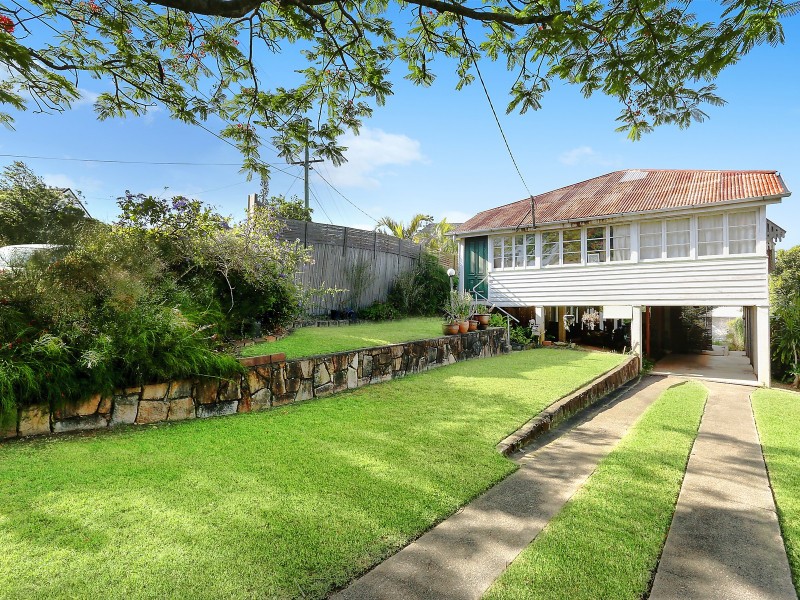19 Gordon Terrace, Indooroopilly QLD 4068