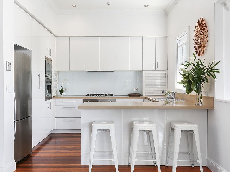 15 Annerley Street, Toowong QLD 4066