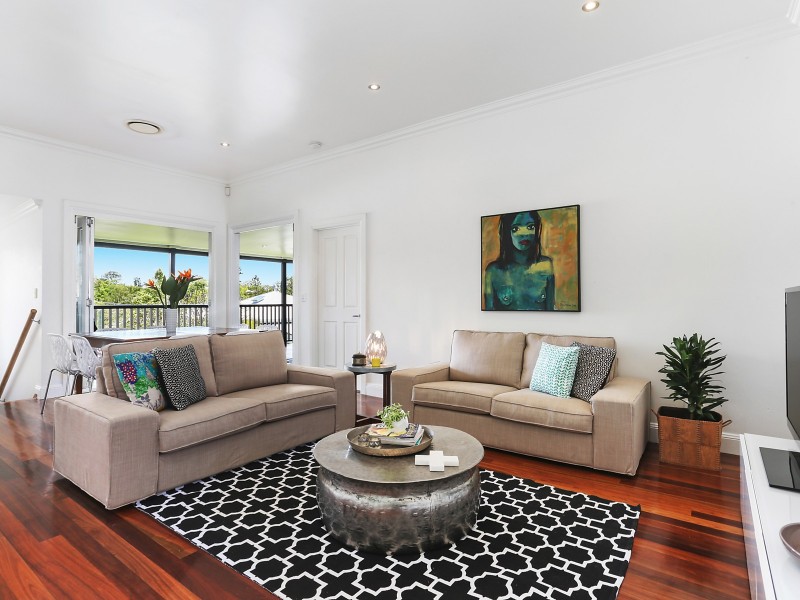 15 Annerley Street, Toowong QLD 4066