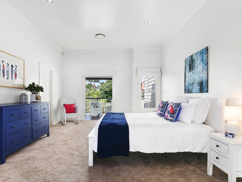 15 Annerley Street, Toowong QLD 4066