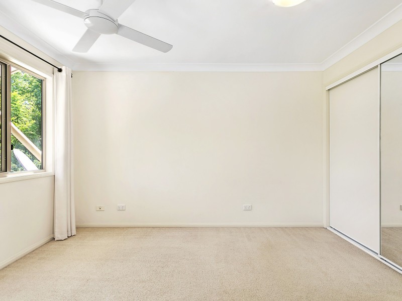 4/43 Bellevue Terrace, St Lucia QLD 4067