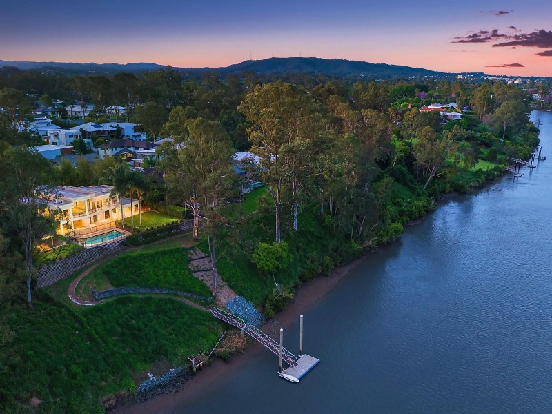 684 Jesmond Road, Fig Tree Pocket QLD 4069