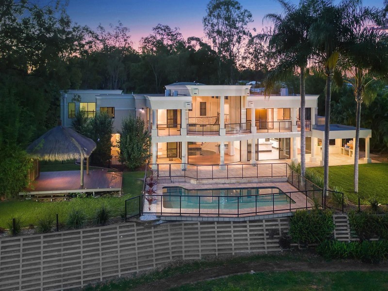 684 Jesmond Road, Fig Tree Pocket QLD 4069