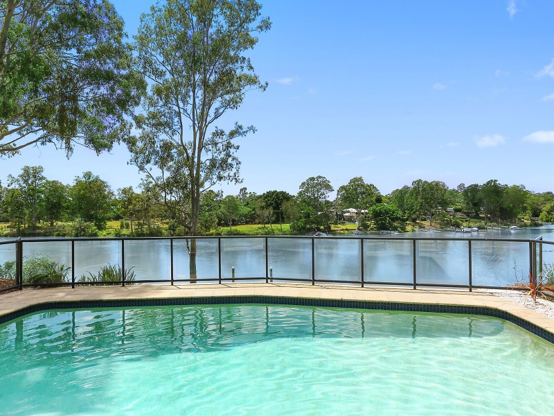 684 Jesmond Road, Fig Tree Pocket QLD 4069