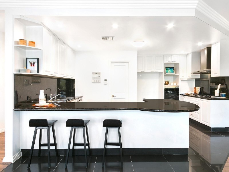 684 Jesmond Road, Fig Tree Pocket QLD 4069