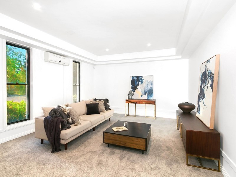 684 Jesmond Road, Fig Tree Pocket QLD 4069