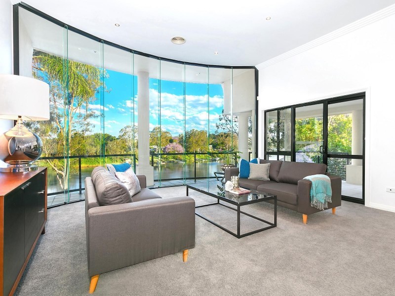 684 Jesmond Road, Fig Tree Pocket QLD 4069