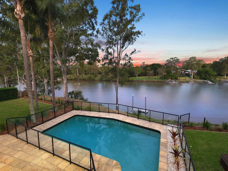 684 Jesmond Road, Fig Tree Pocket QLD 4069