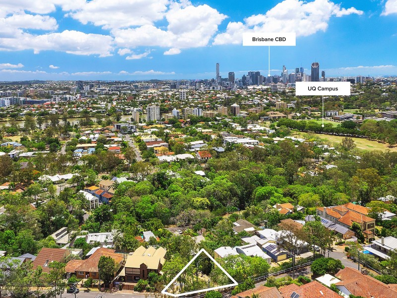 30 Seventh Avenue, St Lucia QLD 4067