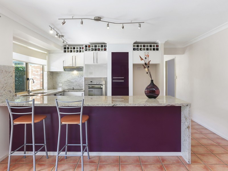 9 Sunningdale Street, Oxley QLD 4075