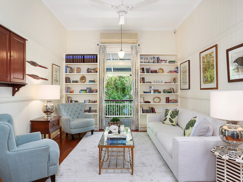 14 Fairley Street, Indooroopilly QLD 4068