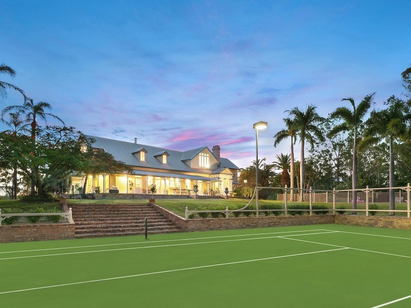142 Airlie Road, Pullenvale QLD 4069